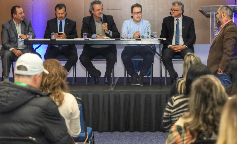 Em reunião do Cepatur, Estado lança oportunidades para profissionais do turismo