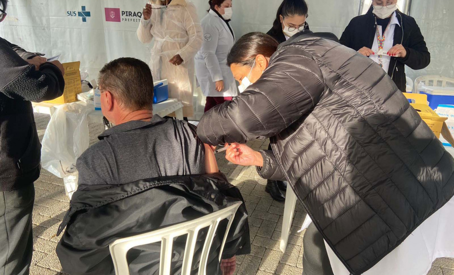 Mutirão da vacinação.