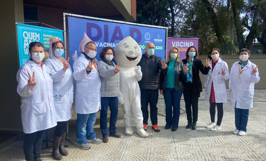 Mutirão da vacinação.