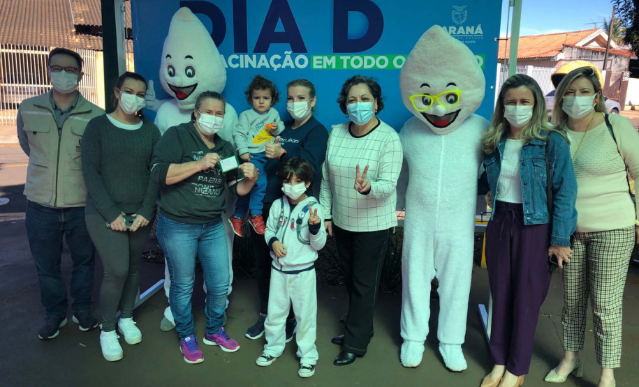 Mutirão da vacinação.