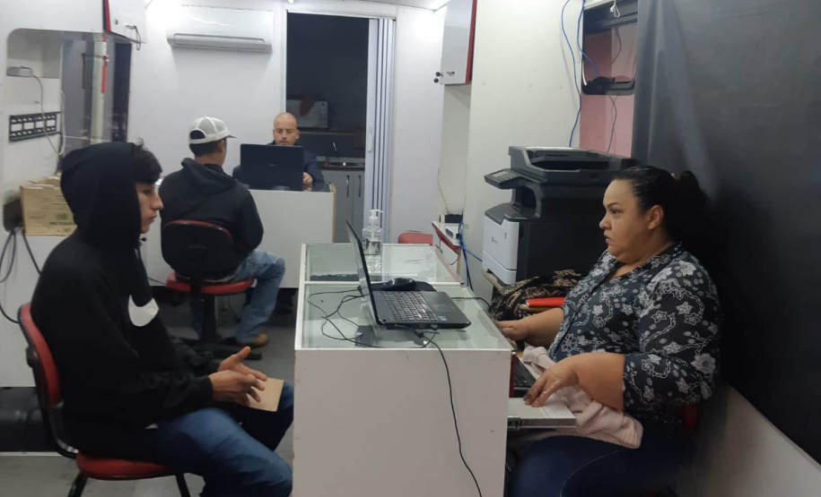 Emprega Mais Paraná encerra turnê pelo Oeste Paranaense com mais de mil trabalhadores atendidos