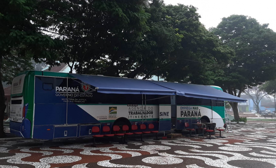 Emprega Mais Paraná encerra turnê pelo Oeste Paranaense com mais de mil trabalhadores atendidos