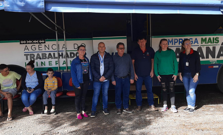 Emprega Mais Paraná encerra turnê pelo Oeste Paranaense com mais de mil trabalhadores atendidos
