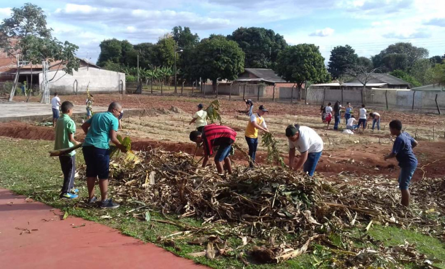 Professores finalistas do Prêmio Educador Nota 10 participam de premiação em São Paulo