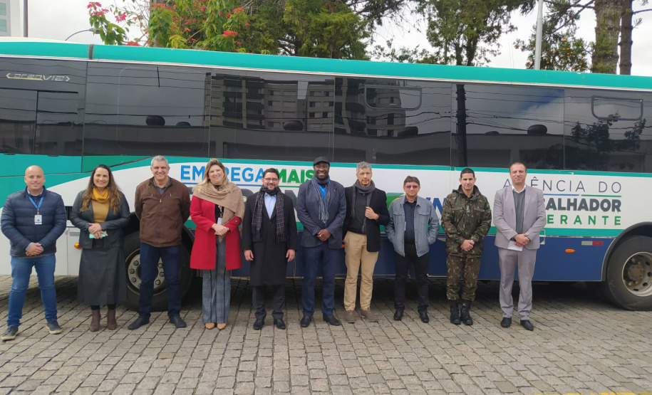 Secretários do Pernambuco, São Paulo e Amapá conhecem políticas de emprego e qualificação do Paraná