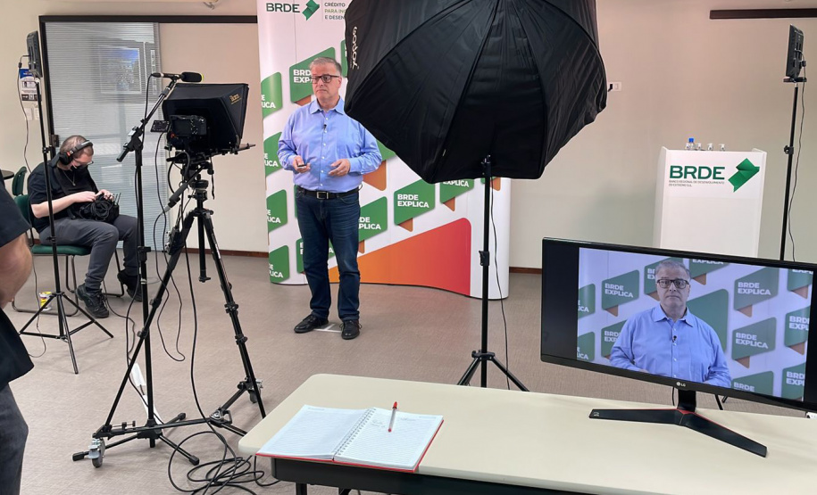 Programa BRDE EXPLICA mostra colaboradores do banco como fontes de referência no setor
