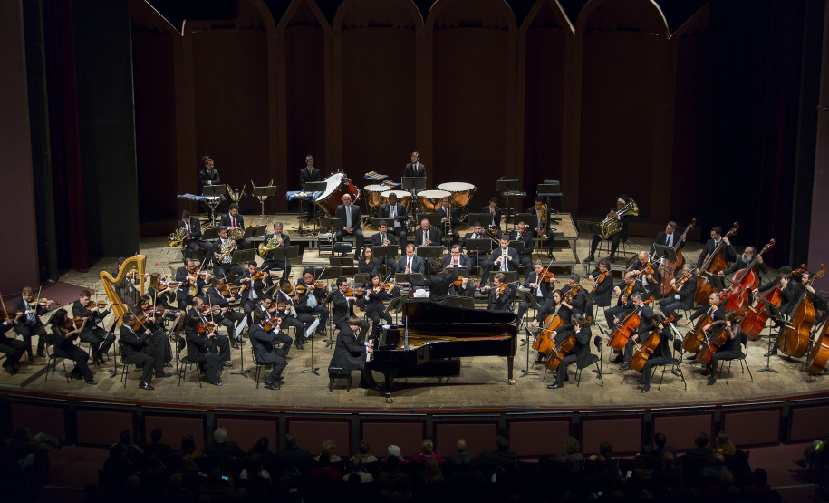 Orquestra Sinfônica do Paraná se apresenta no próximo domingo no Guairão