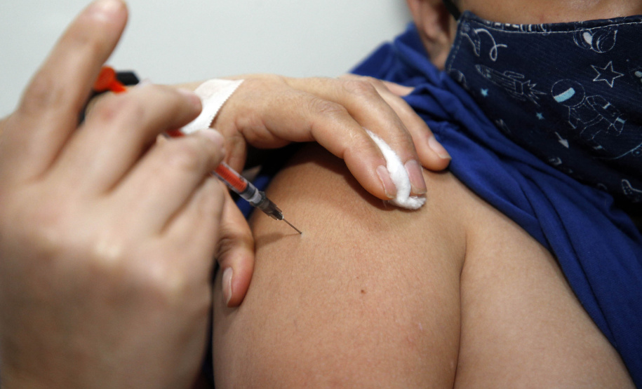 Após mutirão, municípios dão continuidade a ações de vacinação no Paraná