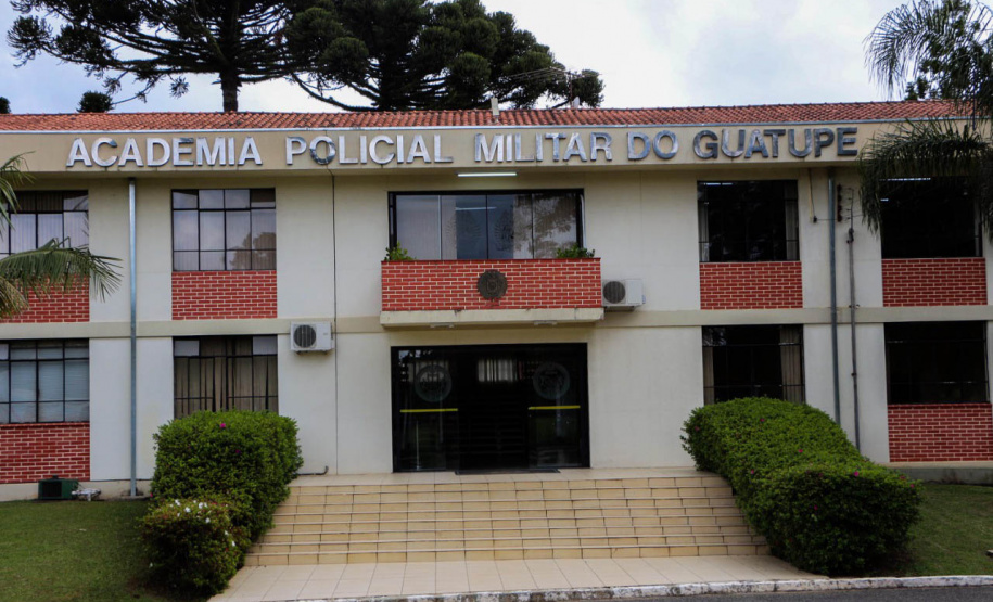 formação de policiais e bombeiros militares conta com disciplinas humanitárias e inovadoras