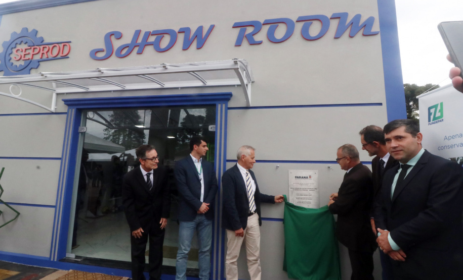 Polícia Penal do Paraná inaugura showroom dos canteiros de trabalho conveniados