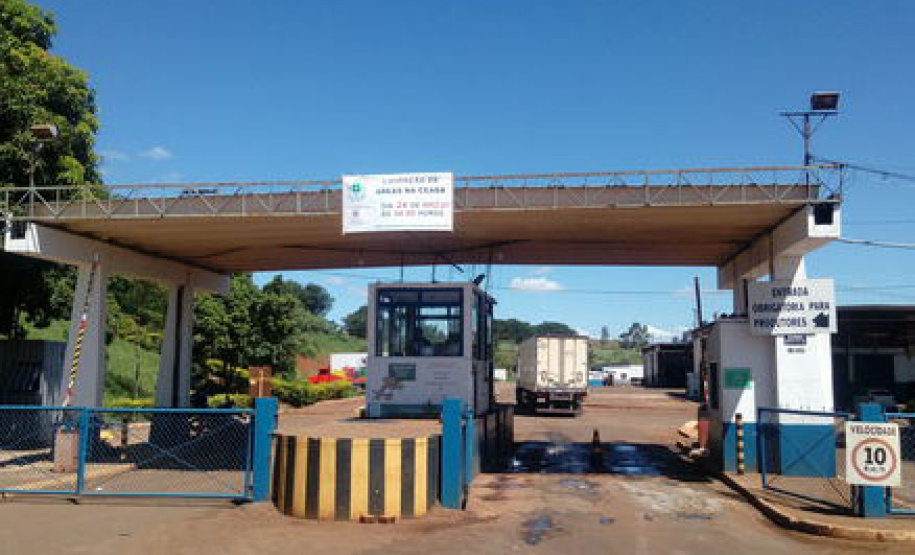 Ceasa Londrina estará aberta na próxima quarta-feira; as outras quatro unidades do Estado fecham