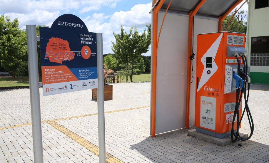 Paraná avança na eletromobilidade