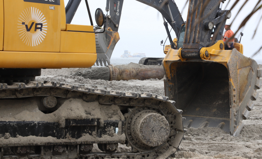 Litoral do Paraná conta com areia da praia renovada antes da data prevista