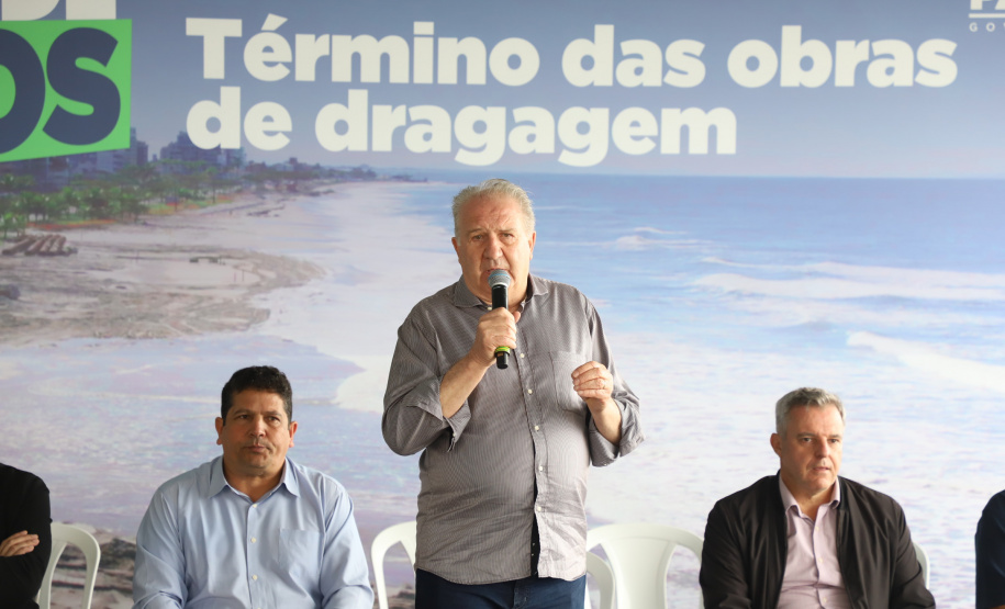 Litoral do Paraná conta com areia da praia renovada antes da data prevista