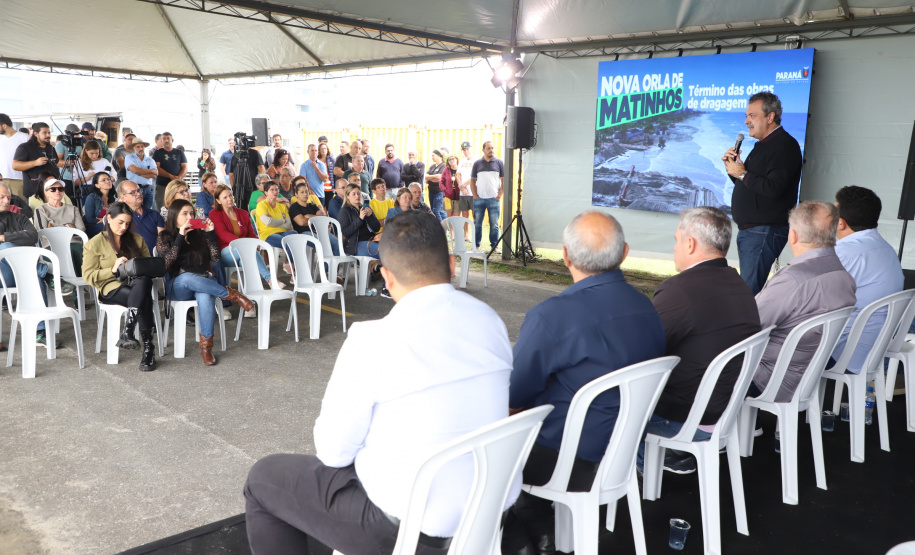 Litoral do Paraná conta com areia da praia renovada antes da data prevista