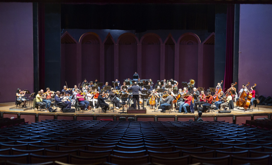 Orquestra Sinfônica do Paraná apresenta a quinta sinfonia de Bruckner no Guairão