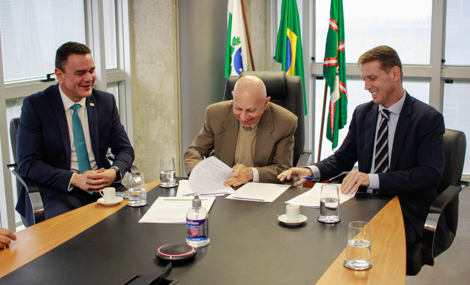 MPPR e TCE apoiam iniciativa da CGE para prevenção e combate à corrupção no Paraná