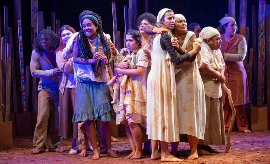 UEPG divulga programação de espetáculos do 50º Fenata