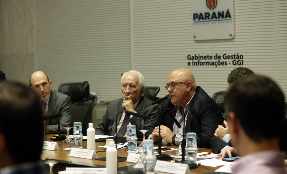 Comitiva argentina conhece potencial de infraestrutura e logística do Paraná