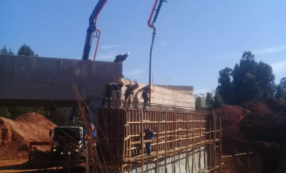 CONTORNO - WENCESLAU