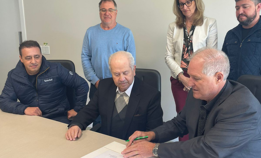 BRDE e cooperativas do Sudoeste firmam protocolos que somam R$ 55 milhões