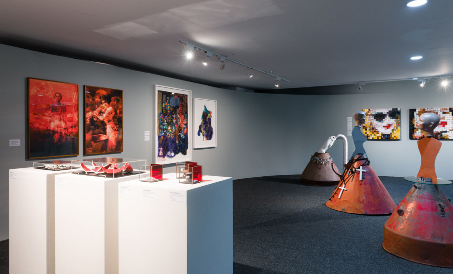 MON promove roda de conversa sobre exposição “Fora das Sombras”