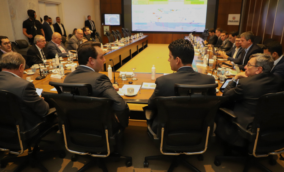 Governador Carlos Massa Ratinho Junior em agenda com Ministro da Infraestrutura Marcelo Sampaio. Foto: Ari Dias/AEN.