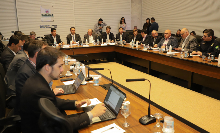 Governador Carlos Massa Ratinho Junior em agenda com Ministro da Infraestrutura Marcelo Sampaio. Foto: Ari Dias/AEN.