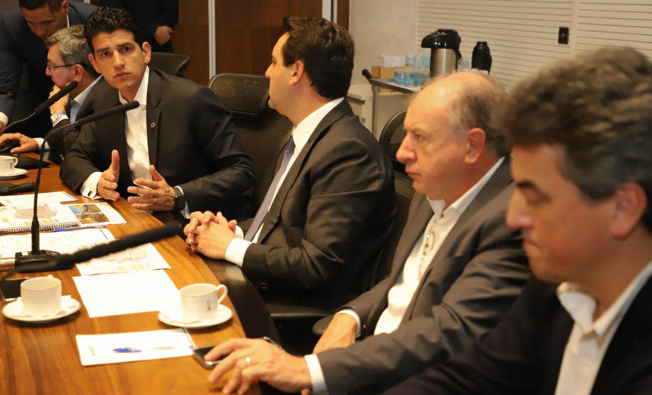 Governador Carlos Massa Ratinho Junior em agenda com Ministro da Infraestrutura Marcelo Sampaio. Foto: Ari Dias/AEN.