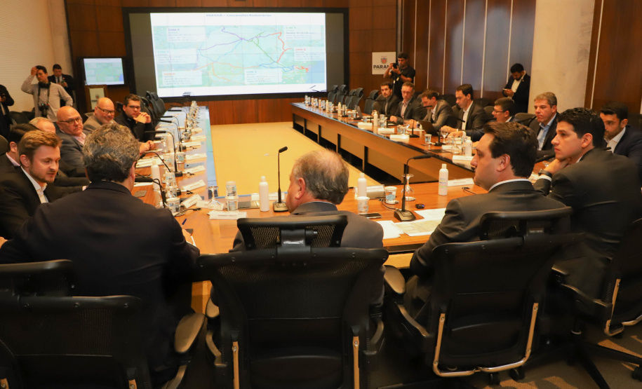 Governador Carlos Massa Ratinho Junior em agenda com Ministro da Infraestrutura Marcelo Sampaio. Foto: Ari Dias/AEN.