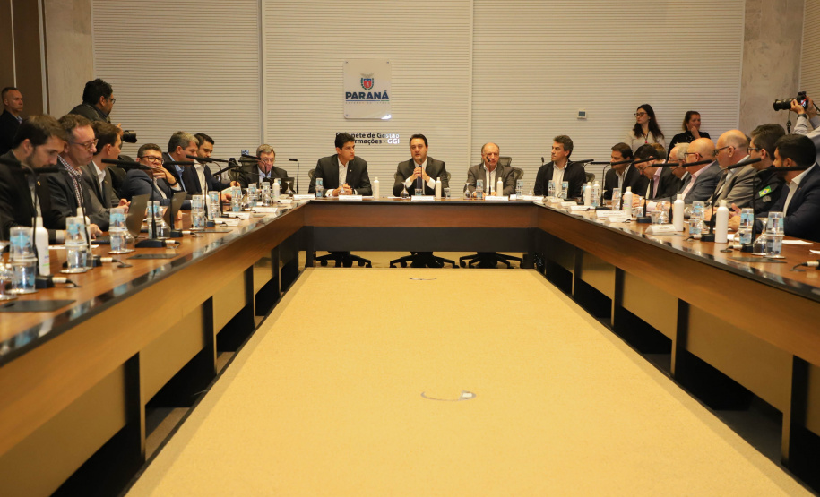 Governador Carlos Massa Ratinho Junior em agenda com Ministro da Infraestrutura Marcelo Sampaio. Foto: Ari Dias/AEN.