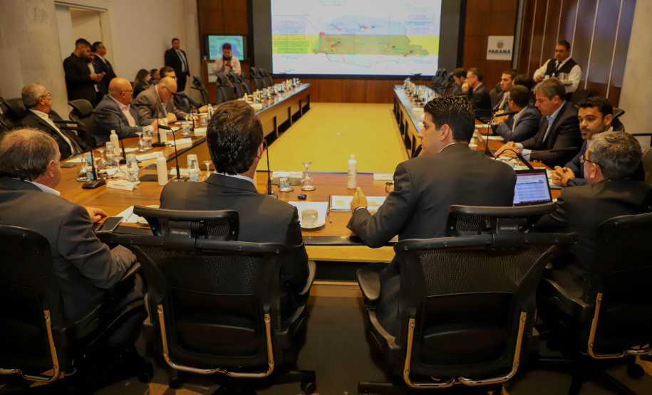 Governador Carlos Massa Ratinho Junior em agenda com Ministro da Infraestrutura Marcelo Sampaio. Foto: Ari Dias/AEN.