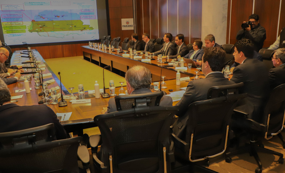 Governador Carlos Massa Ratinho Junior em agenda com Ministro da Infraestrutura Marcelo Sampaio. Foto: Ari Dias/AEN.