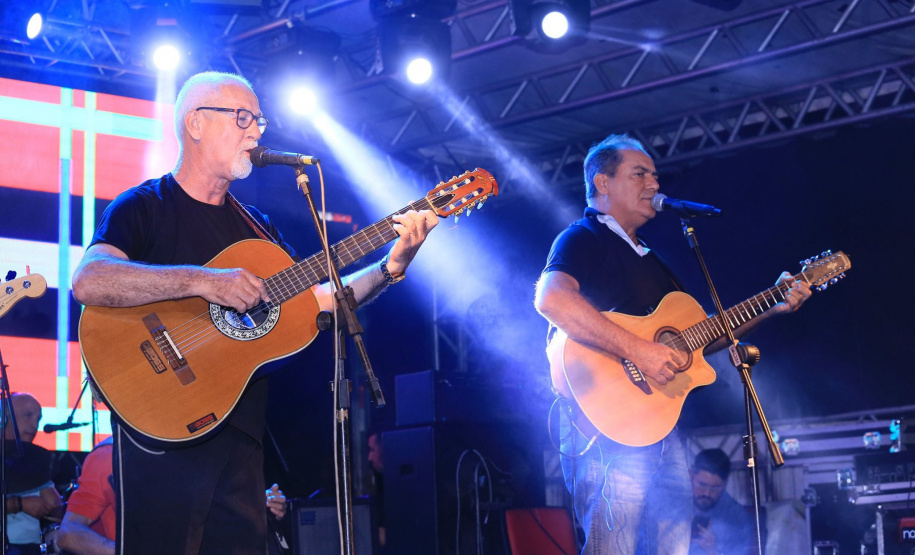 Biblioteca Pública sedia evento do Festival de Música e Poesia de Paranavaí