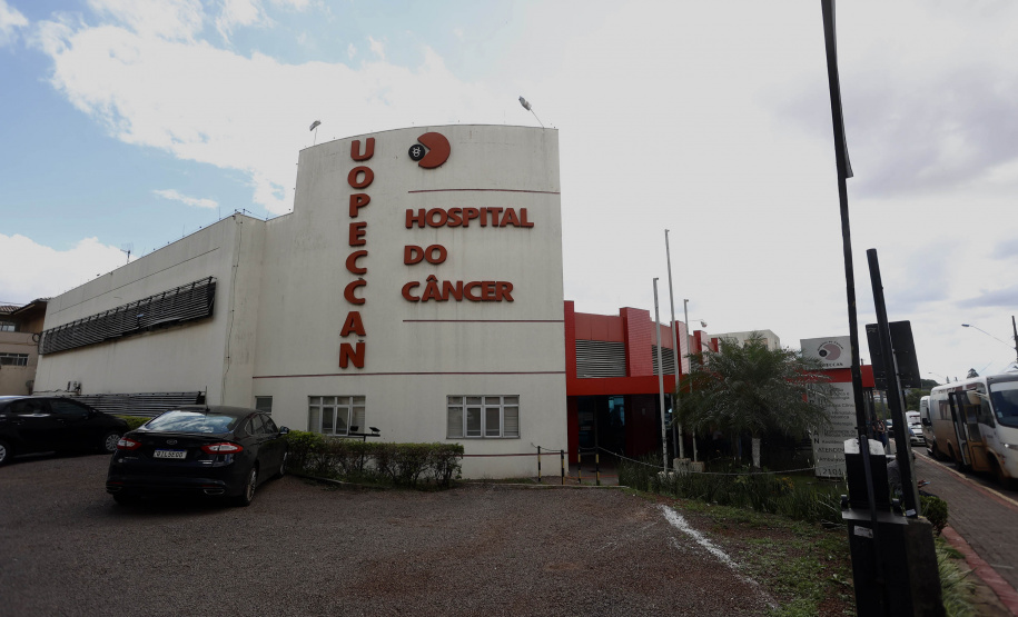Governador libera R$ 17,4 milhões para ampliação do Hospital do Câncer de Cascavel