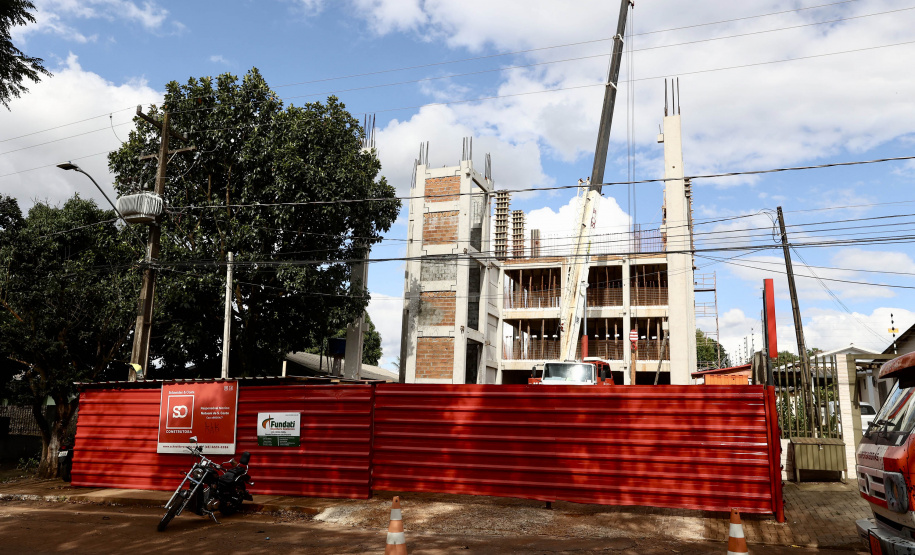 Governador libera R$ 17,4 milhões para ampliação do Hospital do Câncer de Cascavel