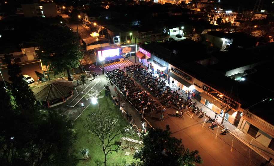 Cinema na Praça retoma agenda no Interior com exibições em Jataizinho; veja a programação