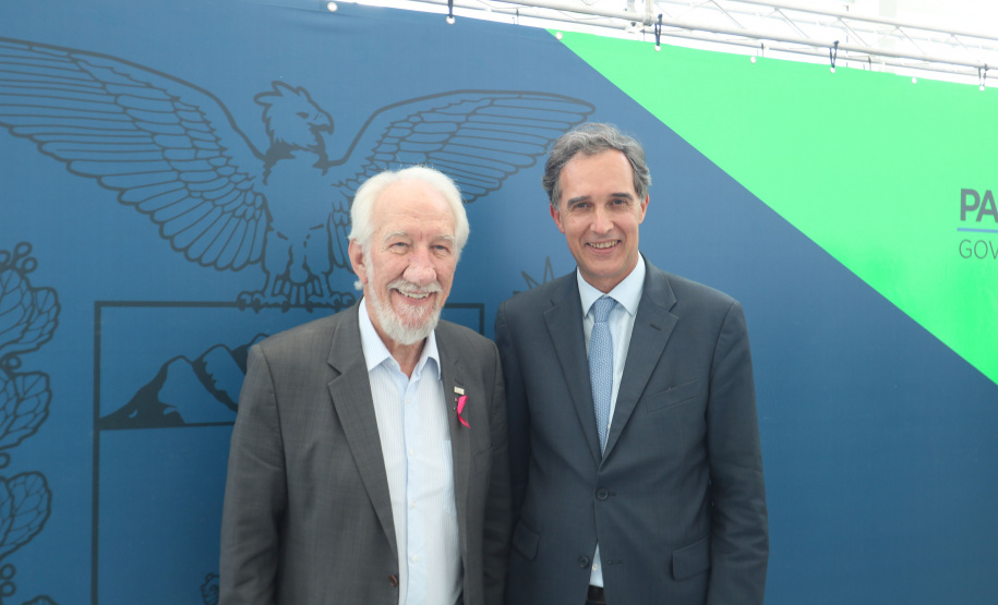 Vice-governador do Estado do Paraná, Darcia Piana, durante reunião com cônsules da União Europeia -