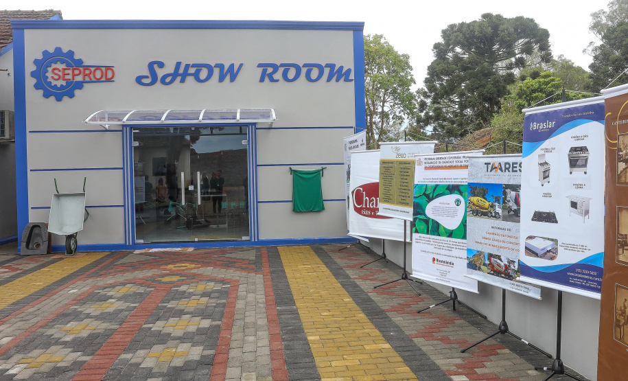 Polícia Penal do Paraná inaugura showroom dos canteiros de trabalho conveniados