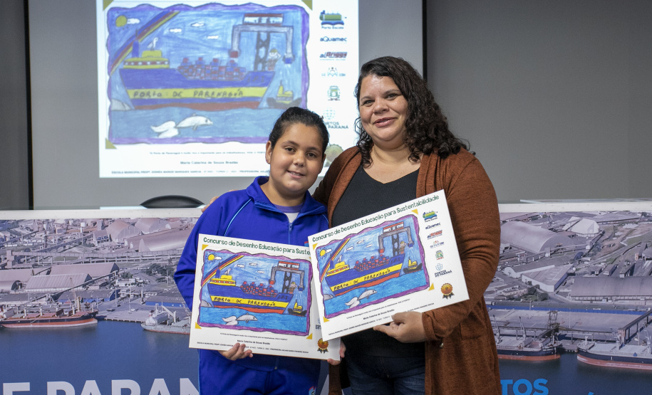 "Após a pandemia, projeto Porto Escola volta a premiar 15 crianças parangonaras"