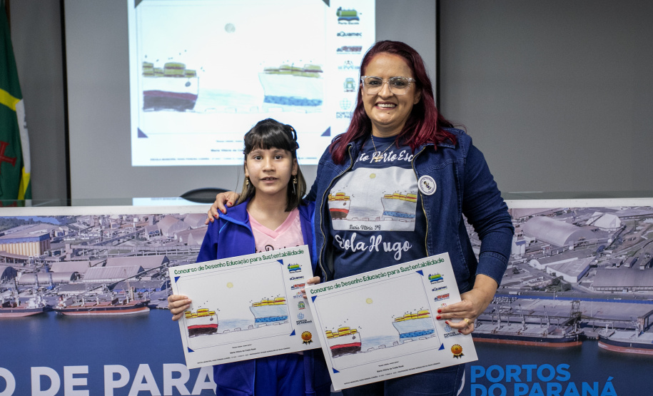 "Após a pandemia, projeto Porto Escola volta a premiar 15 crianças parangonaras"