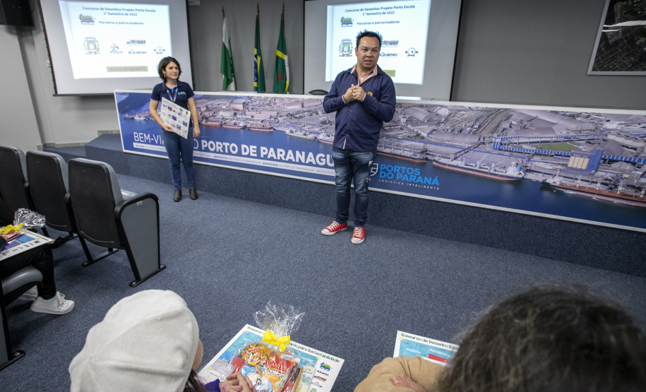 "Após a pandemia, projeto Porto Escola volta a premiar 15 crianças parangonaras"