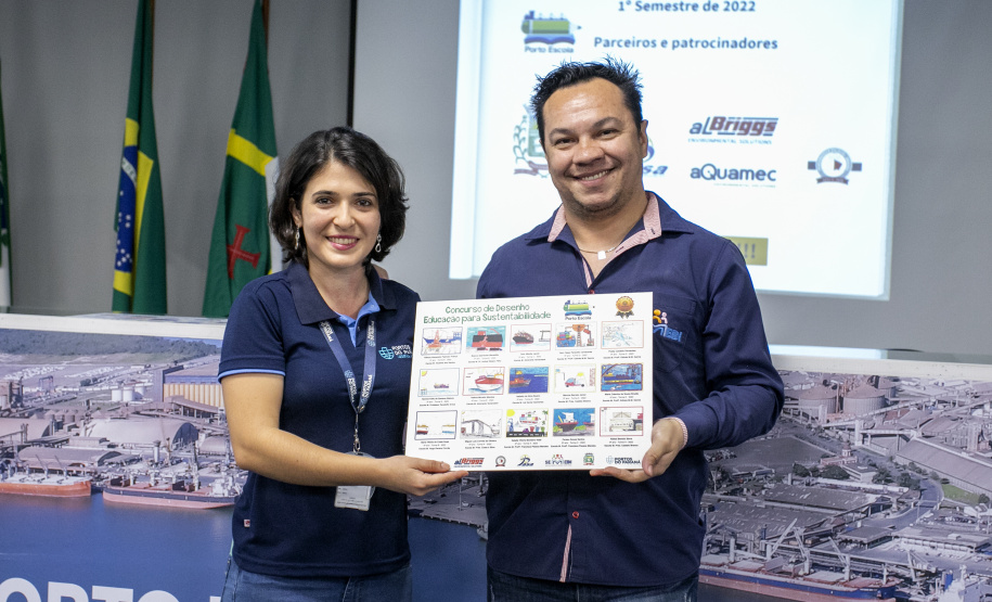 "Após a pandemia, projeto Porto Escola volta a premiar 15 crianças parangonaras"