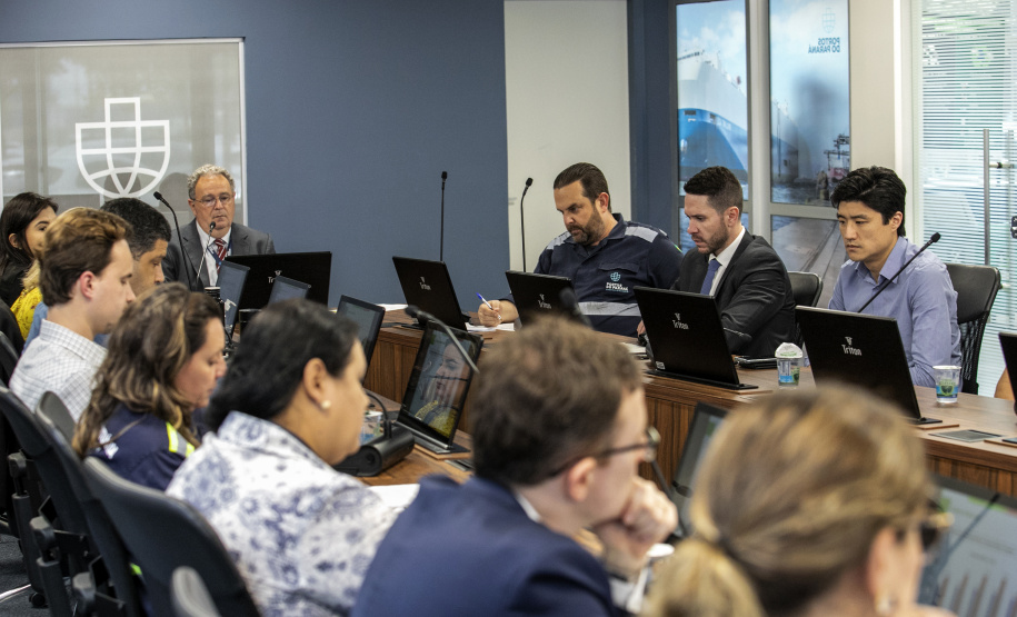 Audiência pública dá transparência aos processos de licitação de áreas do Porto de Paranaguá