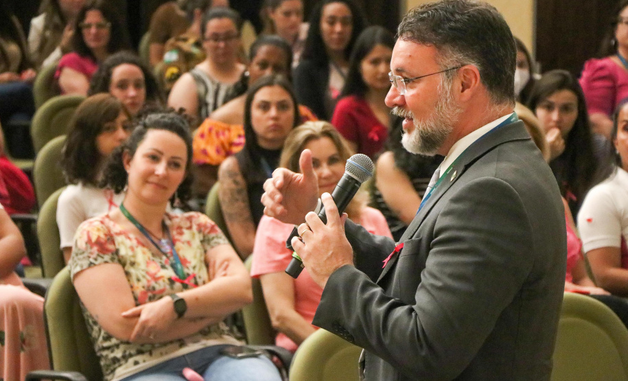 Segurança conscientiza servidoras sobre o Outubro Rosa