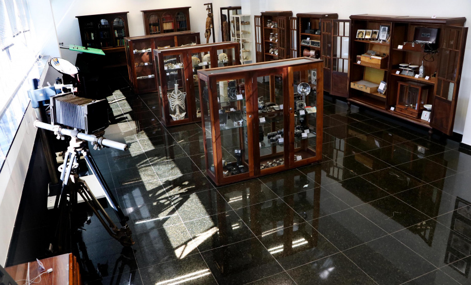 Museu Paranaense de Ciências Forenses abre novas datas para visitas ao público