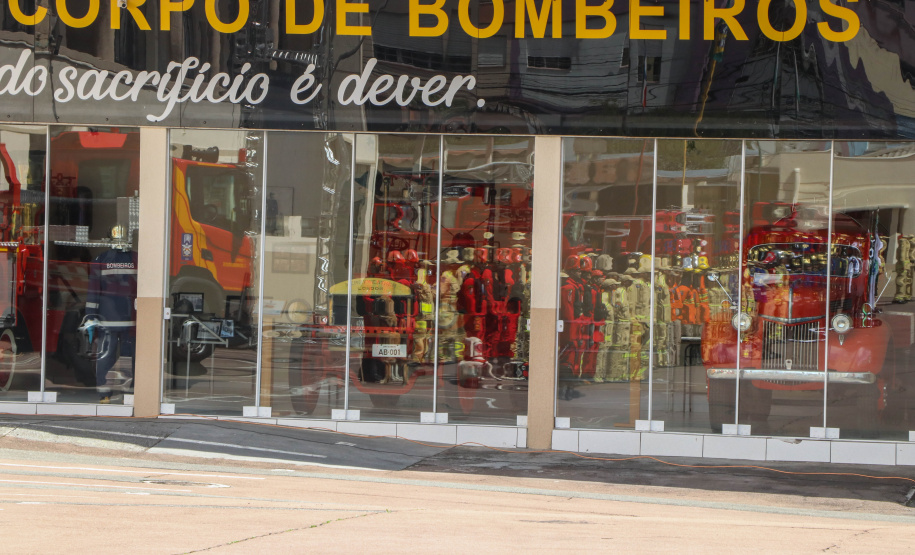 BOMBEIROS
