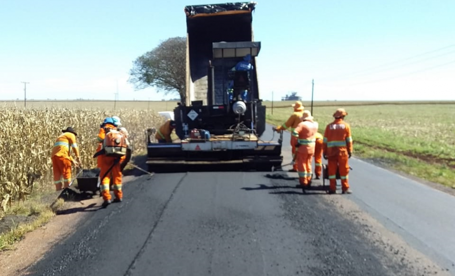 Programa de Conservação de Pavimentos do DER/PR atende rodovia de Quarto Centenário