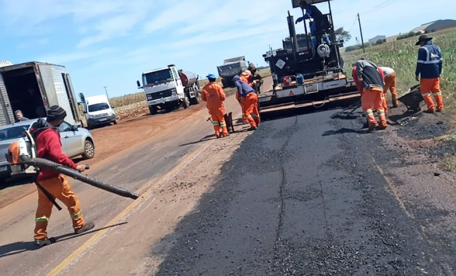 Programa de Conservação de Pavimentos do DER/PR atende rodovia de Quarto Centenário