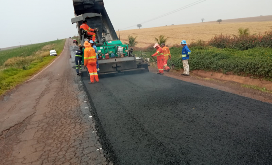 Programa de Conservação de Pavimentos do DER/PR atende rodovia de Quarto Centenário